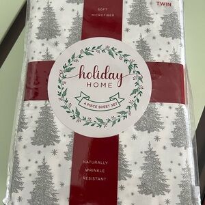 Silver and White Christmas Tree Sheet Set